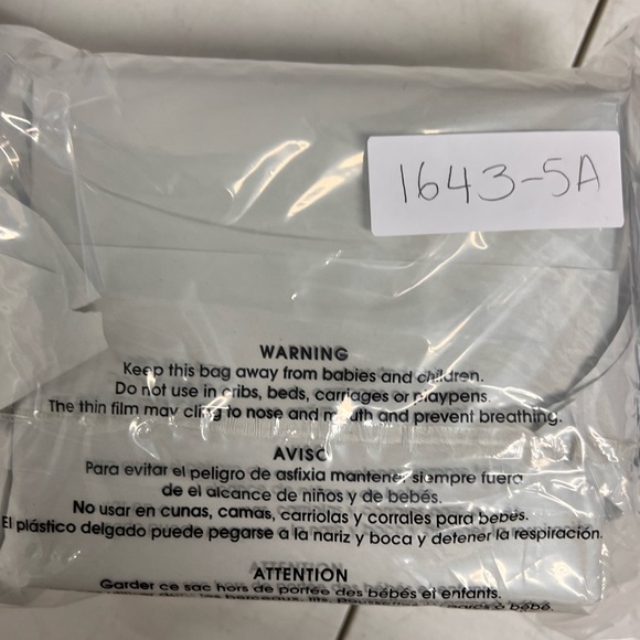 Coco Disney Shorts Series 2 Coco Miguel Vinyl Figure Collectible NEW! - Picture 9 of 9